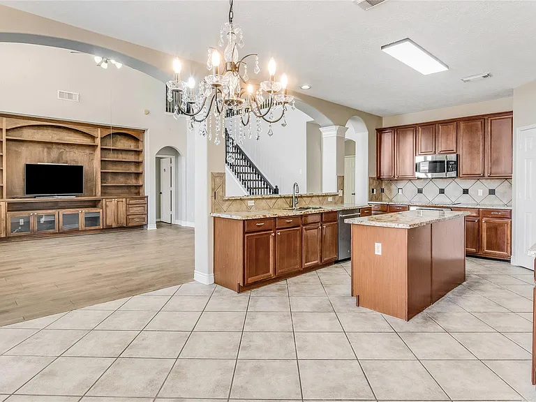 11405 Starlight Bay St — Photo 12