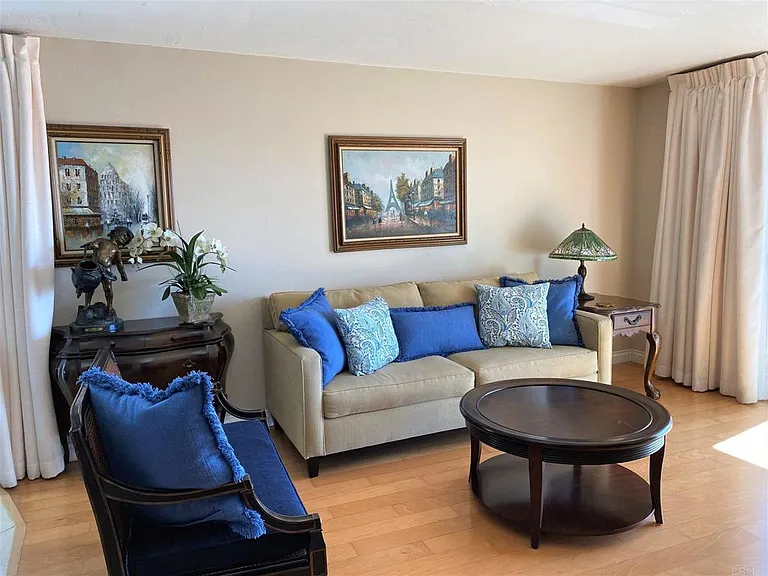 6677 Paseo Del Norte — Photo 7