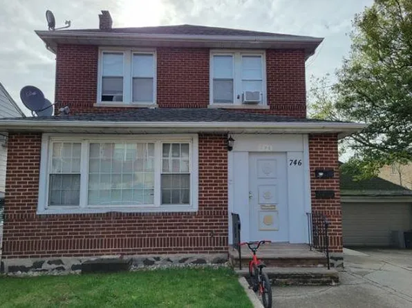 746 Kingsland Ave Floor 2, Ridgefield, NJ 07657