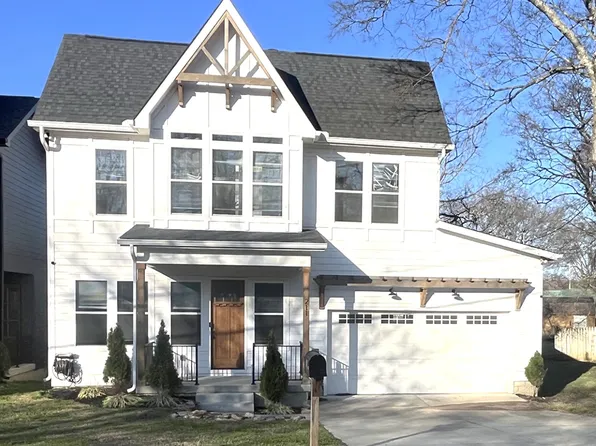 211 Rogers Ave, Lebanon, TN 37087