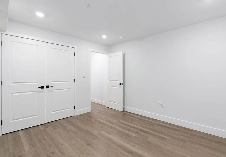 2057 E Rush St #1 — Photo 9