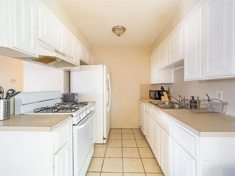 1738 Rutland Dr #A — Photo 28