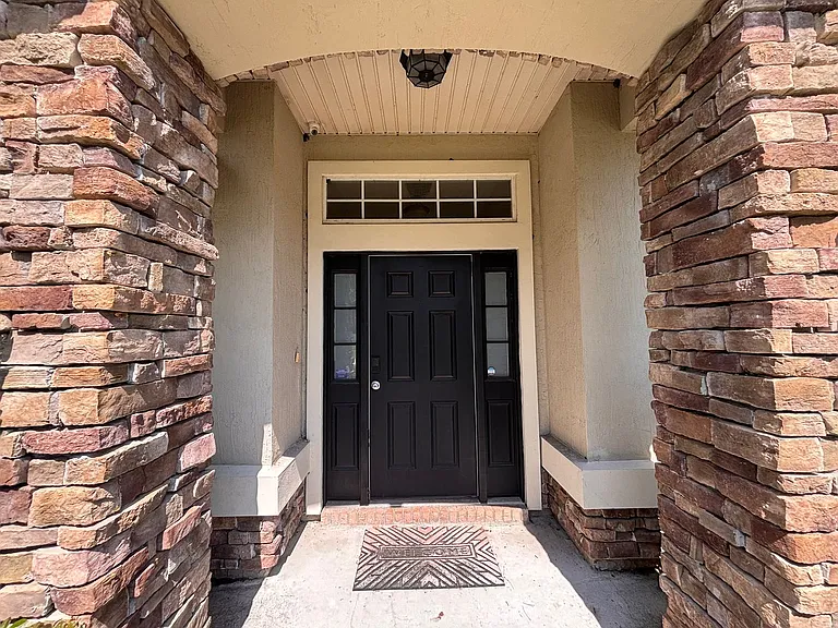 14160 Fish Eagle Dr E — Photo 2
