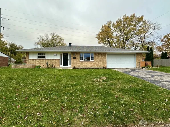 928 Hile Ln, Englewood, OH 45322
