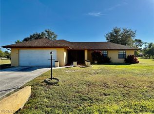 24 Clayton Ave, Lehigh Acres, FL 33936