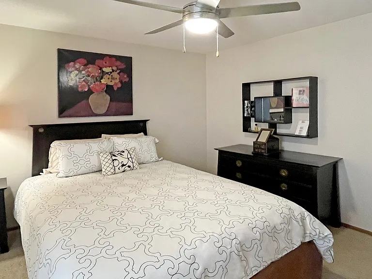 LionsHead Apartments — Photo 35