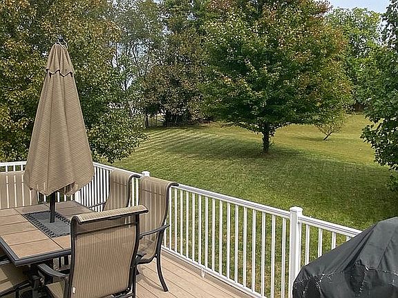 4th image of 6 Ashworth Ct