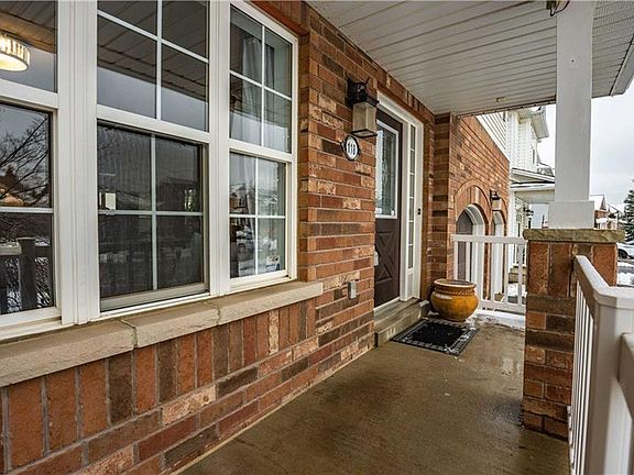 5th image of 118 Blackburn Dr