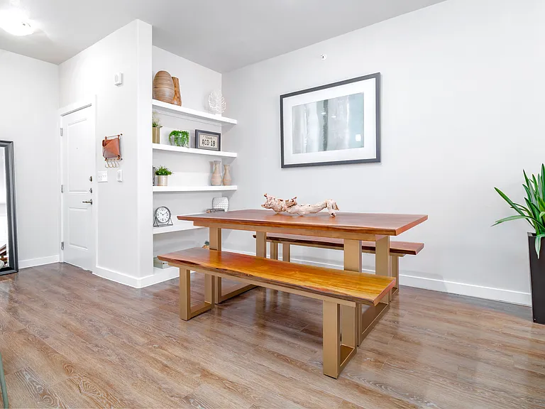 Hardy Oak — Photo 15