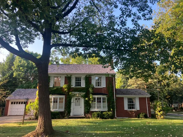 2300 Greenwood Ave, Wilmette, IL 60091