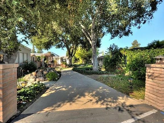 Walk Way