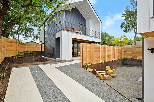 2919 E 13th St #2 Photo 1 2919 E 13th St #2 Photo 1