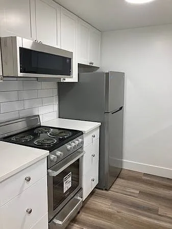 603 W 8th Ave — Photo 12