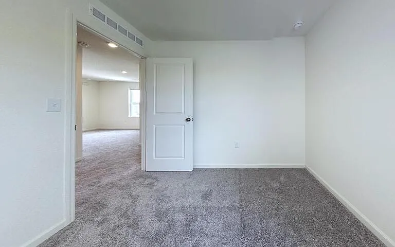 2068 Kentucky Rd — Photo 19