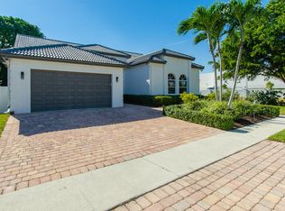 750 Bailey St, Boca Raton, FL 33487