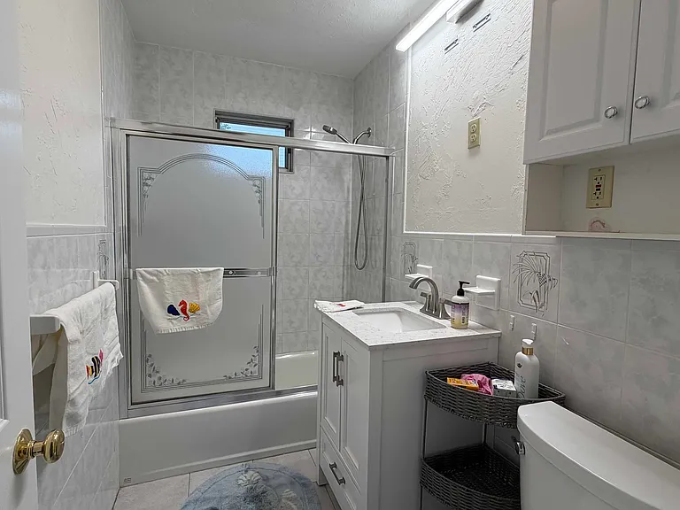 3 Jonathan St #1 — Photo 6