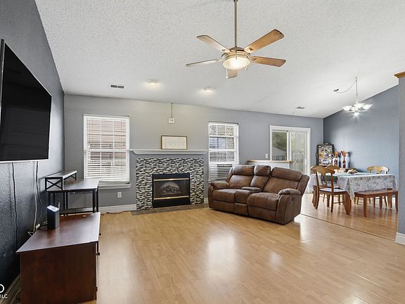 5th image of 5736 Woodcote Dr