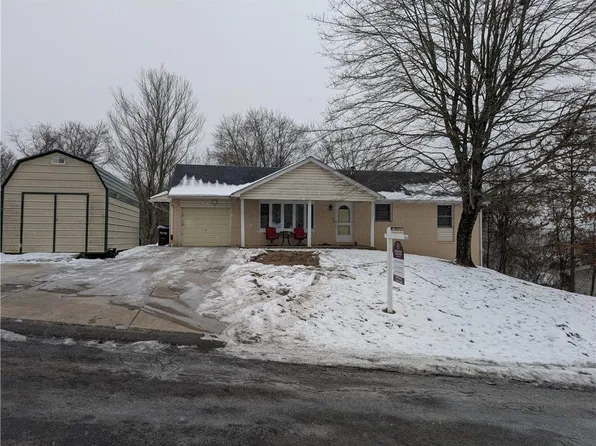 135 Fairlane Dr, Industry, PA 15052