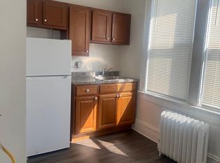 87 Pequonnock St #2, Bridgeport, CT 06604