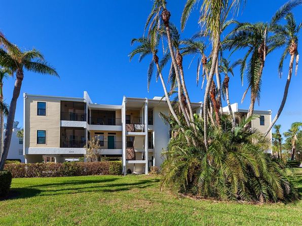 4204 126th St W APT 506, Cortez, FL 34215