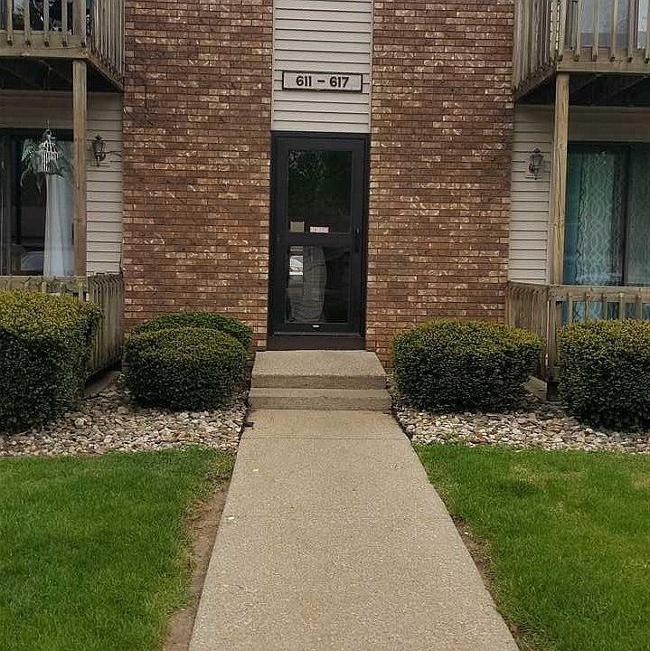 1st image of 613 Clarinet Blvd E #613