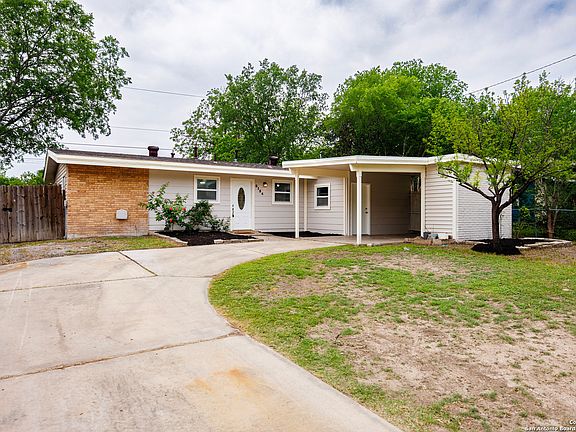 3rd image of 5154 Village Green