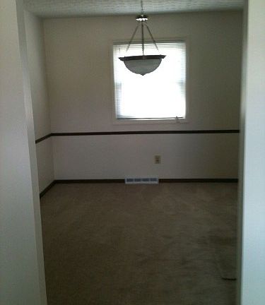 5th image of 2823 Jack Pine Ct