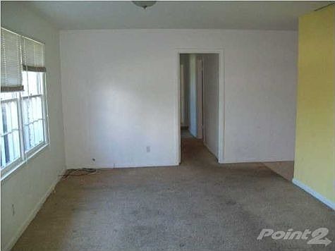 4th image of 6221 Audubon Dr