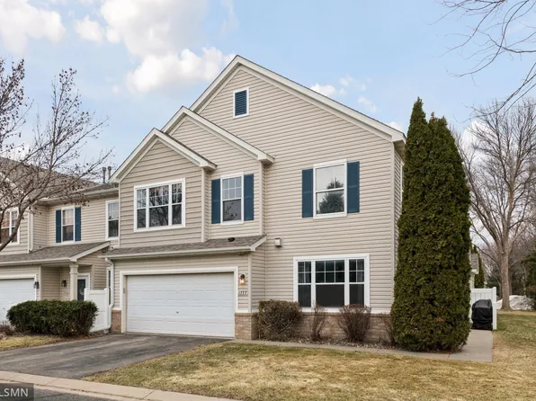 1777 Countryside Dr, Shakopee, MN 55379