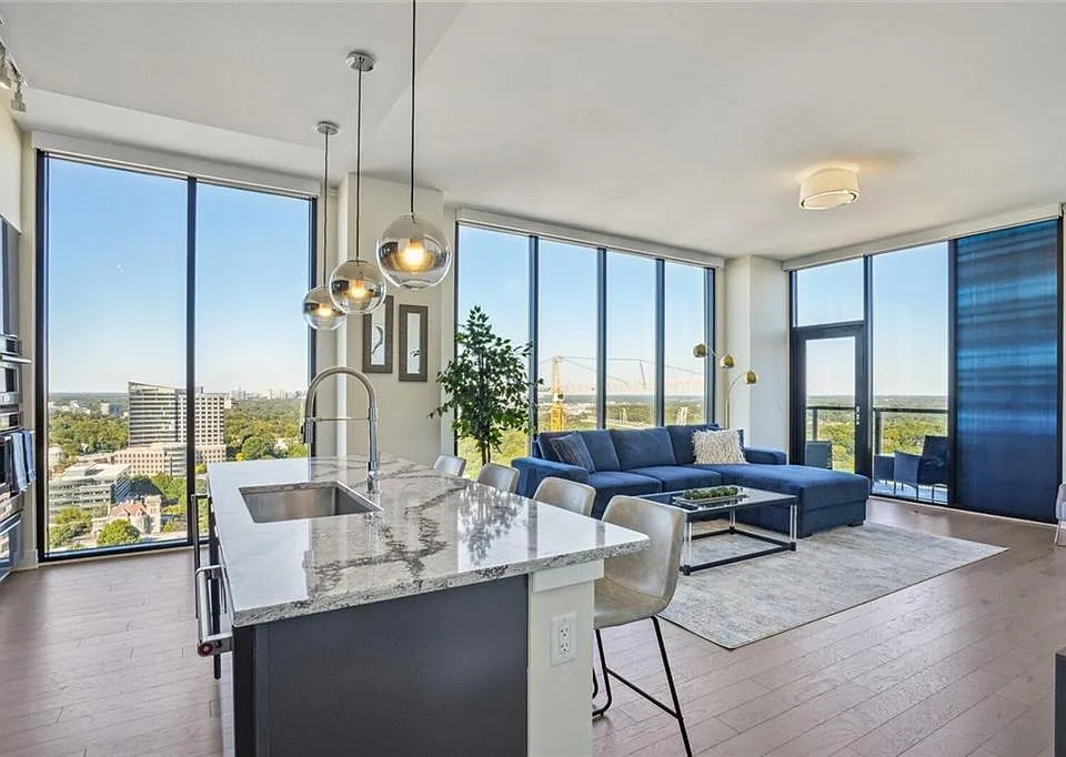 1400 W Peachtree St NW #2721