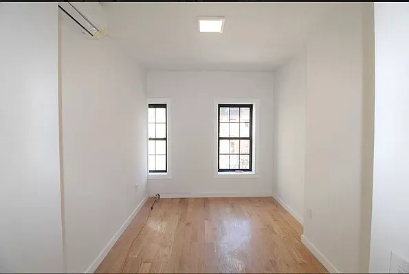 Rented by Compass | media 16