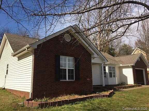 2nd image of 3320 Whitebridge Ln
