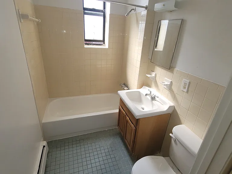 1264 Sheridan Ave #6F — Photo 9