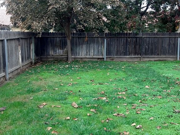 3rd image of 2416 Teakwood Ct