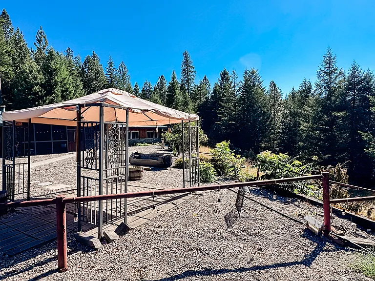 11665 W Coyote Ln — Photo 3