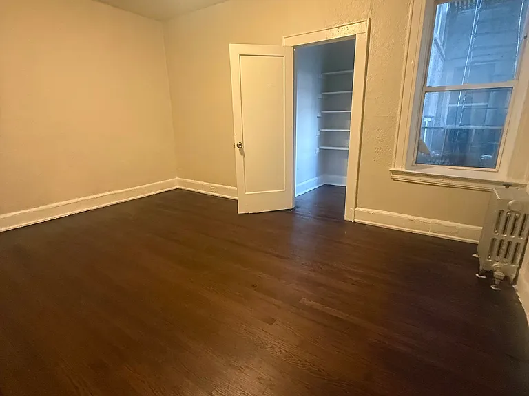 691 Elizabeth Ave #24B — Photo 1