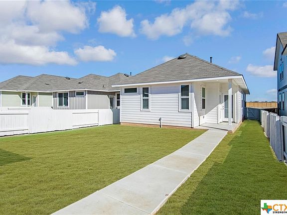 5th image of 418 Hortus Dr