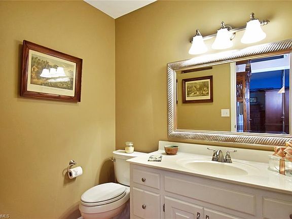 3rd image of 1609 Woodrun Dr