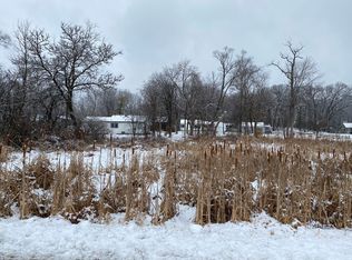 706 Henry Ter, McHenry, IL 60051