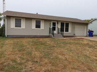 1424 Hale Dr, Junction City, KS 66441