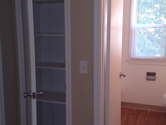 5th image of 1403 Marbee Dr APT 5