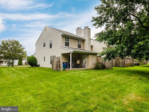 4th image of 57 Fair Oaks Ct