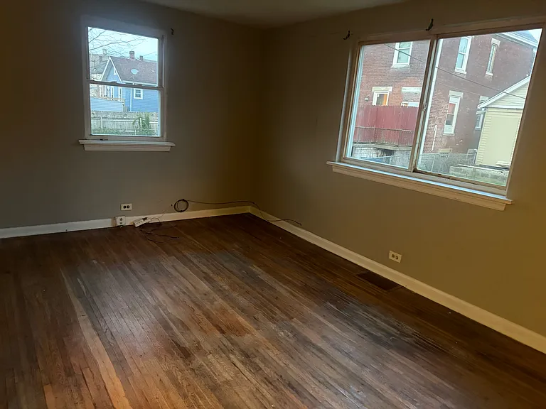 822 Oak St #1 — Photo 4