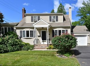 266 Rodney St, Glen Rock, NJ 07452
