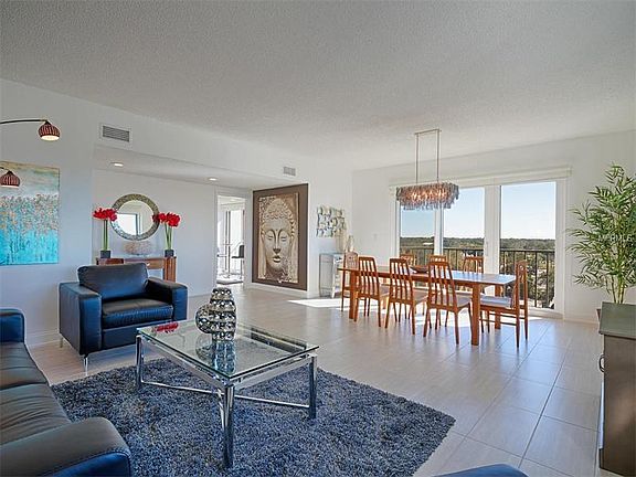 5th image of 150 Belleview Blvd APT 803