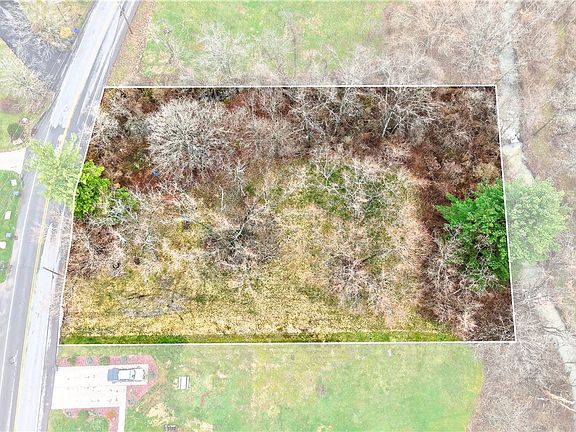 3rd image of 3056 Santiago Rd