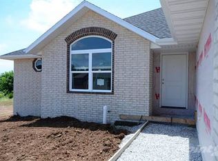 3186 E Liberty St, Republic, MO 65738