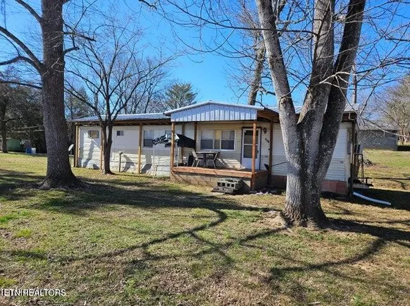 221 3rd St, Englewood, TN 37329