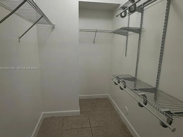 1300 NE 109th St #404 — Photo 13