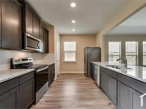 315 Golden Sands Ln, Princeton, TX 75407